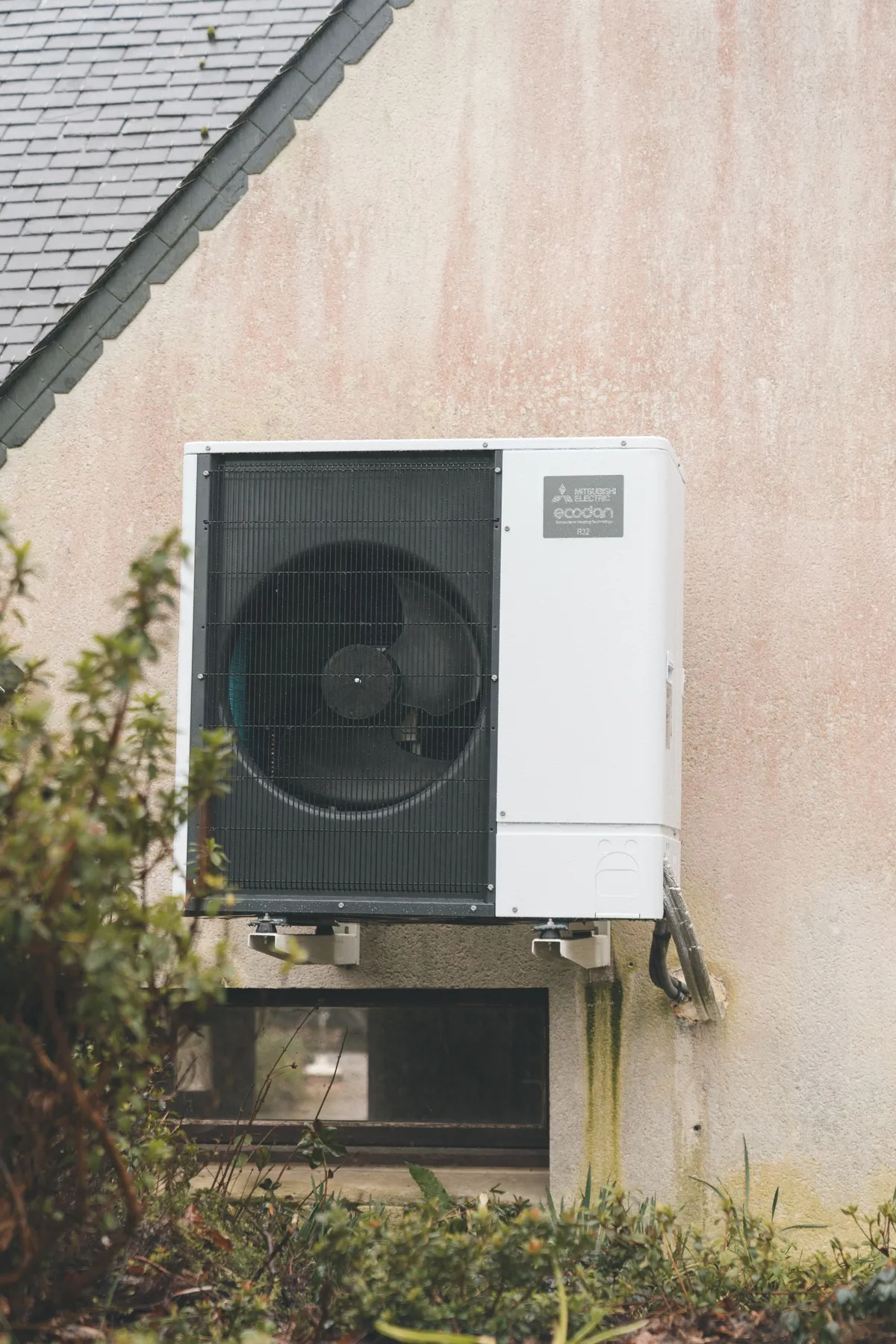 Remplacement Chaudière Gaz par Pompe à Chaleur — Jusqu'à 14 000 € de Primes - Vue 2